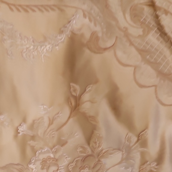 Austin Horn Collection Comforter Set - Picture 8 of 15